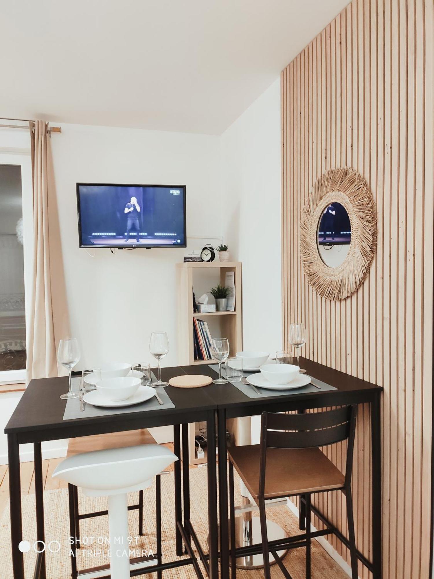 Chaleureux T2 Au Style Vintage - Rue Gratuite Apartment Amiens Ngoại thất bức ảnh